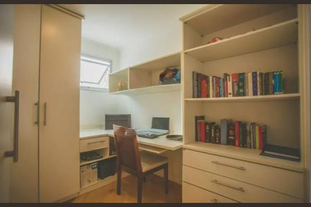 Apartamento à venda com 4 quartos, 116m² em Vila Clementino, São Paulo