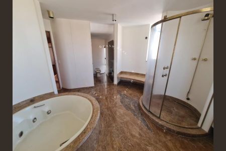 Apartamento à venda com 700m², 4 quartos e 6 vagas