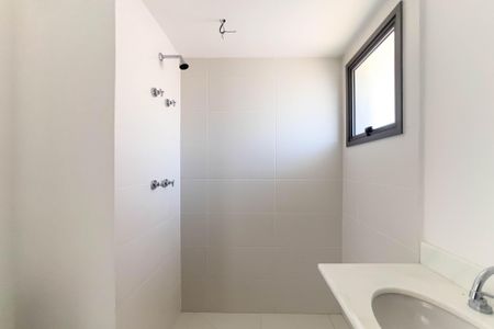 Apartamento à venda com 160m², 3 quartos e 2 vagasBanheiro do quarto 2