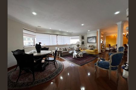 Apartamento à venda com 4 quartos, 303m² em Campo Belo, São Paulo