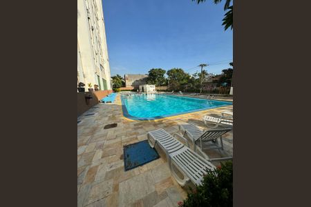 Apartamento à venda com 60m², 3 quartos e 1 vagaÁrea comum - Piscina