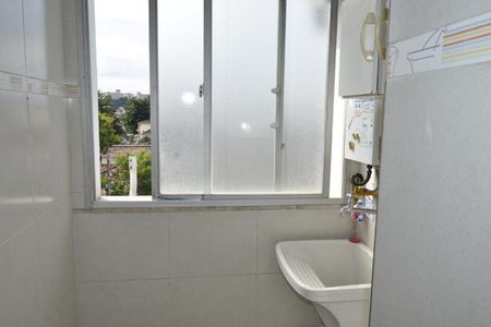 Apartamento à venda com 60m², 3 quartos e 1 vagaÁrea de Serviço