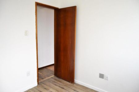 Apartamento à venda com 60m², 3 quartos e 1 vagaQuarto 2