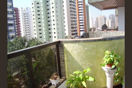 Apartamento para alugar com 95m², 4 quartos e 2 vagas