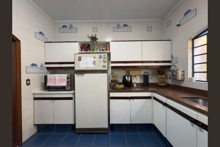 Casa à venda com 232m², 3 quartos e 4 vagasCozinha