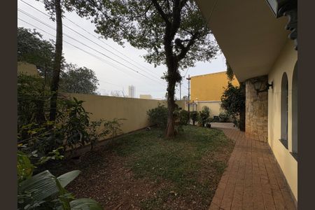 Casa à venda com 232m², 3 quartos e 4 vagasJardim