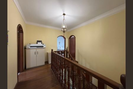 Casa à venda com 232m², 3 quartos e 4 vagasCorredor