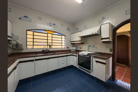 Casa à venda com 232m², 3 quartos e 4 vagasCozinha