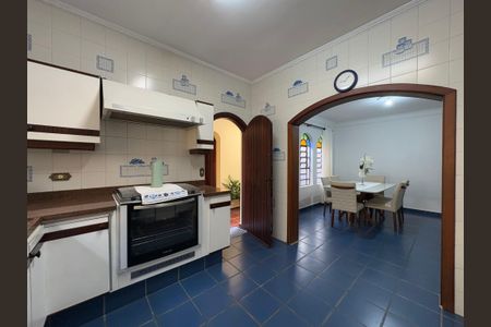 Casa à venda com 232m², 3 quartos e 4 vagasCozinha