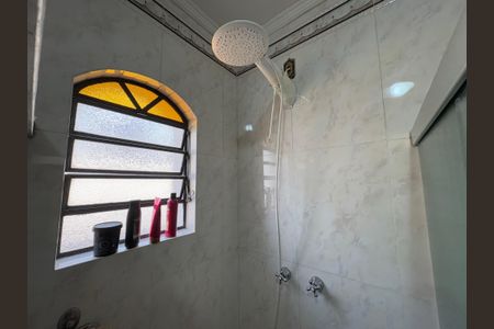 Casa à venda com 232m², 3 quartos e 4 vagasBanheiro