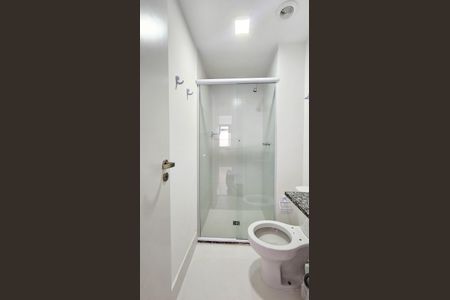 Apartamento à venda com 58m², 3 quartos e 1 vaga Apartamento à venda com 58m², 3 quartos e 1 vagaBanheiro 2