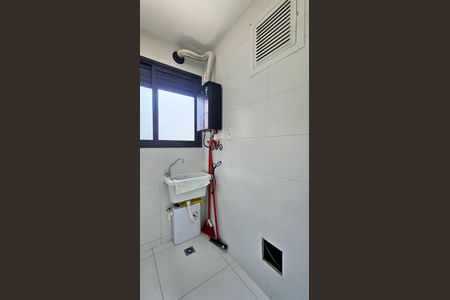 Apartamento à venda com 58m², 3 quartos e 1 vaga Apartamento à venda com 58m², 3 quartos e 1 vagaÁrea de Serviço