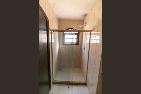 Casa à venda com 190m², 4 quartos e 2 vagasBanheiro da Suíte 2