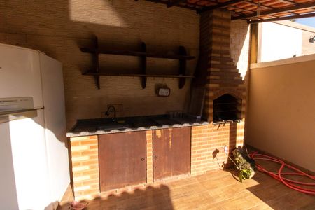 Casa à venda com 190m², 4 quartos e 2 vagasÁrea comum