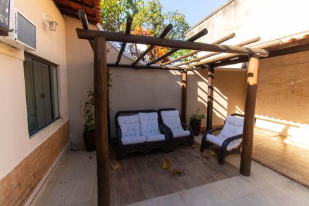 Casa à venda com 190m², 4 quartos e 2 vagasÁrea comum
