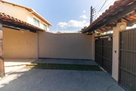 Casa à venda com 190m², 4 quartos e 2 vagasÁrea comum