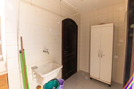 Casa à venda com 190m², 4 quartos e 2 vagasÁrea de Serviço