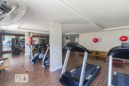 Apartamento à venda com 75m², 3 quartos e 1 vaga Apartamento à venda com 75m², 3 quartos e 1 vagaArea Comum - Academia