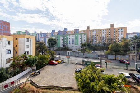 Vista Quarto 1 de apartamento para alugar com 2 quartos, 46m² em Vila Jacuí, São Paulo