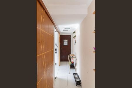 Apartamento para alugar com 46m², 2 quartos e 1 vaga Apartamento para alugar com 46m², 2 quartos e 1 vagaCorredor