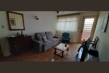 Casa à venda com 3 quartos, 206m² em Planalto Paulista, São Paulo