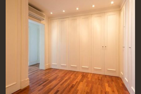 Apartamento à venda com 4 quartos, 367m² em Morumbi, São Paulo