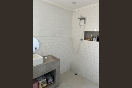 Casa à venda com 210m², 3 quartos e 3 vagas