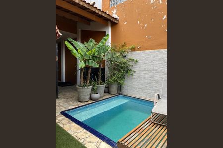 Casa à venda com 210m², 3 quartos e 3 vagas