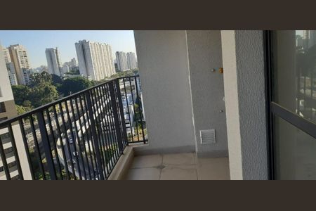 Apartamento à venda com 3 quartos, 67m² em Vila Anastácio, São Paulo