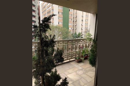 Apartamento para alugar com 330m², 3 quartos e 3 vagas