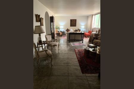 Apartamento para alugar com 330m², 3 quartos e 3 vagas