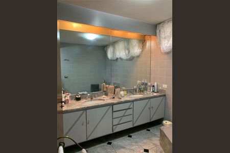 Apartamento para alugar com 330m², 3 quartos e 3 vagas