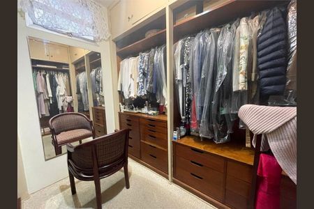 Apartamento para alugar com 330m², 3 quartos e 3 vagas