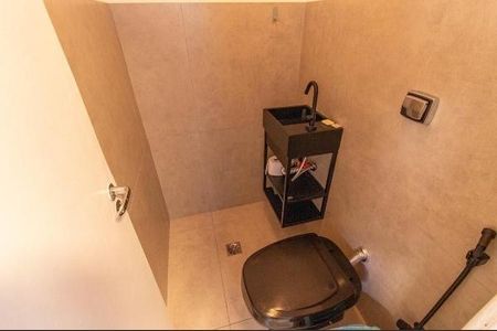 Apartamento à venda com 2 quartos, 77m² em Vila Nova Conceição, São Paulo