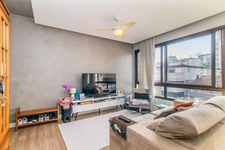 Apartamento à venda com 2 quartos, 73m² em São João, Porto Alegre