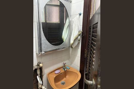 Casa à venda com 4 quartos, 250m² em Matapaca, Niterói