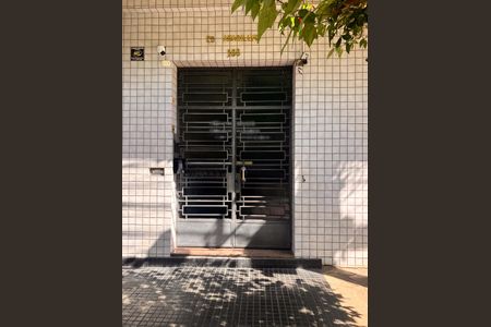 Apartamento à venda com 38m², 1 quarto e sem vaga Apartamento à venda com 38m², 1 quarto e sem vagaFachada