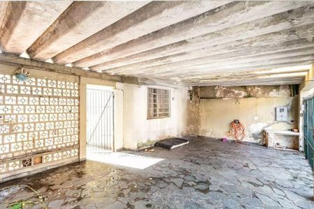 Casa à venda com 2 quartos, 143m² em Jardim Rizzo, São Paulo