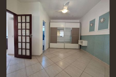 Casa à venda com 3 quartos, 140m² em Ingá, Niterói