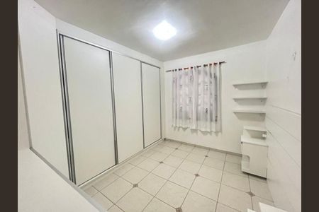 Casa à venda com 4 quartos, 125m² em Jardim Ester, São Paulo