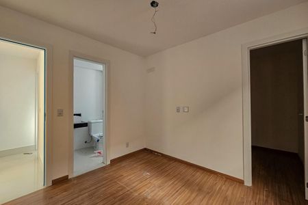 Suíte de apartamento à venda com 3 quartos, 71m² em Vila Paris, Belo Horizonte