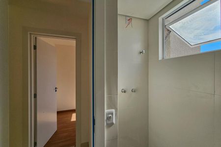 Apartamento à venda com 71m², 3 quartos e 2 vagas Apartamento à venda com 71m², 3 quartos e 2 vagasBanheiro