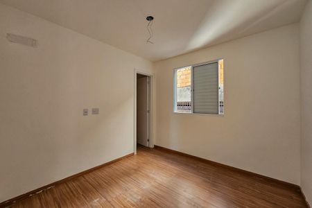 Apartamento à venda com 71m², 3 quartos e 2 vagas Apartamento à venda com 71m², 3 quartos e 2 vagasSuíte