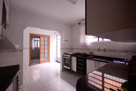 Casa à venda com 236m², 4 quartos e 2 vagasCozinha