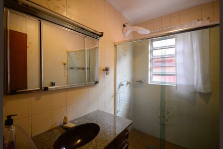 Casa à venda com 236m², 4 quartos e 2 vagasBanheiro Suíte 3