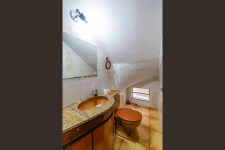 Casa à venda com 192m², 3 quartos e 2 vagasLavabo