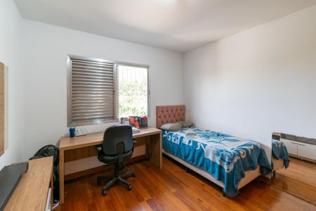 Casa à venda com 192m², 3 quartos e 2 vagasQuarto 3