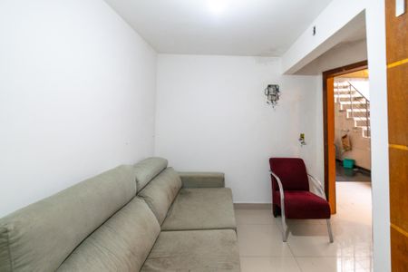 Casa à venda com 192m², 3 quartos e 2 vagasSala Casa 2