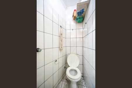 Casa de condomínio para alugar com 200m², 4 quartos e 2 vagasBanheiro de serviço