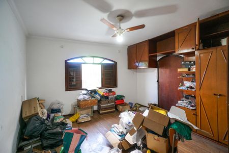 Casa de condomínio para alugar com 200m², 4 quartos e 2 vagasSuíte 04